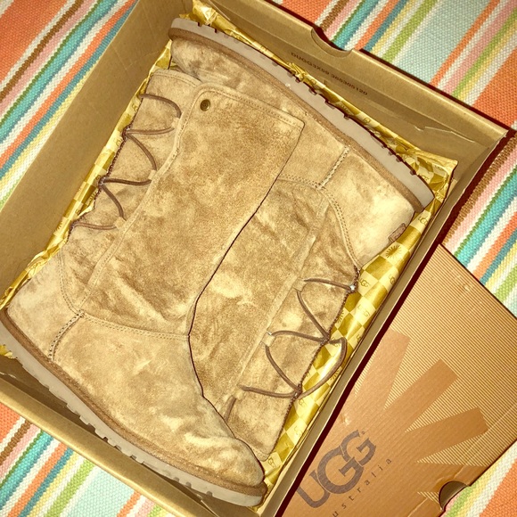 UGG Shoes - 👢Authentic Uggs Tasman WLO Pro lace ups 👢